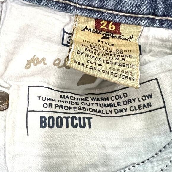 7 For All Mankind Light Wash Bootcut jeans Size 26 - Picture 3 of 4